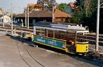 Auf dem Areal der früheren Filderbahn in Möhringen waren einige berühmt-berüchtigte  Schrottgleise  (ich nannte sie so), dort fand für mich oft noch eine einzige Begegnung mit dem  Stolz  der Stuttgarter Straßenbahnen statt, der Baureihe DoT4 (MF Esslingen), so auch hier...  