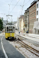 Stuttgart SSB SL 15 (Maschinenfabrik Esslingen-GT4 Typ 31.2 434) Alexanderstraße am 28. Juli 2006. - Scan eines Farbnegativs. Film: Kodak FB 300-6. Kamera: Leica C2.