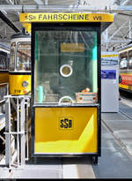 Auch ein alter Fahrkartenschalter der Stuttgarter Straßenbahnen AG (SSB) ist im Straßenbahnmuseum Stuttgart zu sehen.
[29.7.2020 | 14:05 Uhr]