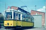 SSB Stuttgart__GS-Tw 866 [ME 1939] noch als E-Wagen im Einsatz, vor den Wagenhallen im Bf S-Möhringen. 1971 wurde der Tw verschrottet.__1970