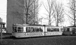 SSB Stuttgart__GT4 E-Wagen-Zug zum Hauptbhf. mit Tw 489 + 580, Samstag mittags in der Schleife 'Pragsattel'.__06-11-1976 