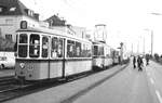 SB Stuttgart_VerkehrsfreundeStuttgart Abschiedsfahrt für Linie 10 mit Einbeziehung weiterer Strecken.Zum Ende der Rundreise ging es noch nach Heumaden. B2 1543 hinter T2 753 und dem DoT4-Zug an der Haltestelle 'Payerstr.'__20-03-1976