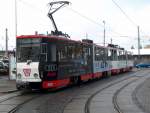 KT4Dmod - Tw 933+928 an der Endhaltestelle der Linie 1 am Hauptbahnhof Zwickau und wartet auf Abfahrt in Richtung Neumarkt - Eckersbach.