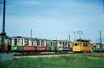 Straßenbahn Reutlingen__4-Wagen- und 3-Wagenzug auf der Rückfahrt nach Eningen.