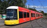 Berliner Verhrsbetriebe mit ihrem modularen Niederflur-Gelenktriebwagen Typ  Flexity Berlin/GT8-11ERL , Baujahr 2012 mit der BVG Nr.