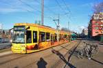 VGF Bombardier Flexity Classic S-Wagen 245+2xx als Doppeltraktion auf der Linie 20 am 19.01.19 in Frankfurt Uni Klinikum