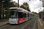 VGF Bombardier Flexity Classic S-Wagen 251+2xx als Stadionverkehr Linie 20 am 02.11.19 in Frankfurt Oberforsthaus 