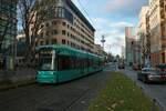 VGF Bombardier Flexity Classic S-Wagen 250 am 27.11.21 in Frankfurt am Main