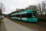 VGF Bombardier Flexity Classis S-Wagen 220 am 18.12.21 in Frankfurt am Main