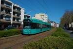 VGF Bombardier Flexity Classic S-Wagen 256 am 10.04.22 in Frankfurt