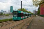 VGF Bombardier Flexity Classic S-Wagen 207+2xx als Linie 20 Stadionverkehr am 23.04.22 in Frankfurt