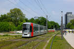 Rheinbahn Tw 2141  Düsseldorf, Jan-Wellem-Platz  Linie 701, D-Medienhafen Kesselstraße  07.05.2022