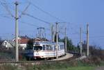 TW 154 der Verkehrsbetriebe Ludwigshafen kurz vor der Endstation Rheingönnheim (23.7.1995). 