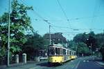 SSB Stuttgart__DoT4 mit  Schiffle  (B2) auf Linie 10 an der Heidehofstr.