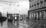 Stuttgart Pferdebahn__Königstraße Wagen 7 und 21 beim Schloßplatz.__30-09-1978  