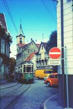 Vor 50 Jahren__Die Straßenbahn in Reutlingen verkehrte das letzte Mal am 19. Oktober 1974. GT4 auf Linie 2 in den engen Kurven in Pfullingen.__02-09-1974