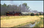 Schublok 503603 ist hier am 10.7.1994 bei Großmoor in Richtung Celle unterwegs.