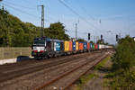 193 603-3 mit einem Güterzug in Bremerhaven Lehe.