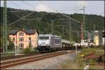 Metrans 386011 kam mir am 24.09.2015 um 13.22 Uhr bei Königstein auf der Elbtalbahn vor die Linse. Die Zug kam aus Tschechien und die Lok hatte leere Containertragwagen am Haken.
