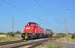 261 021-0 fährt mit einem Wagen als Übergabe von Magdeburg Rothensee nach Rodleben durch Güterglück gen Dessau.

Güterglück 27.07.2018