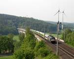 Flixtrain auf der SFS bei Kirchheim am 24.5.2019.