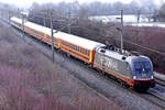 Locomore Stuttgart - Berlin mit Hectorrail Taurus 242 517 am 21.01.2017 10:28 in Richtung Berlin in der nähe von Hohnstedt/Northeim am Km 73,4