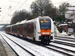 462 004 als RE6 nach Minden in Hiddenhausen=Schweicheln, 10.01.2025