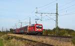 DB Cargo 187 142 mit dem mit Stahlerzeugnissen beladenen EZ 51145 Bremen Stahlwerke - Hagen-Vorhalle Einfahrgruppe (Diepholz, 18.10.2024).