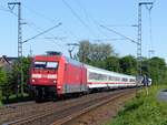 101 010 mit IC nach Norddeich=Mole in Rheine, 08.05.18