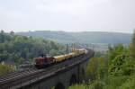 V 100 1041 der NeSA berquerte am 22.05.2010 mit diesem Bauzug den Bekeviadukt in Altenbeken.