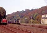 Zugkreuzung in Binolen am 20.10.1990 mit 212 308 und 280
