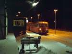 Abendstimmung in Winterberg - nein nicht anno 1960, sondern am 01.02.2003 mit 796 690, 996 299, 966 309 und 796 802 des Förderverein Schienenbus e.V.