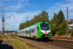 Der für die DB Regio AG – NRW fahrende dreiteilige Stadler FLIRT 3 XL 3427 014 (94 80 3427 014-0 D-STAP / 94 80 3827 014-6 D-STAP / 94 80 3427 514-9 D-STAP) der ZV VRR Eigenbetrieb Fahrzeuge und Infrastruktur, am 07 September 2024, als RE 34 „Dortmund-Siegerland-Express“, Umlauf 33088 (Dortmund Hbf - Letmathe - Siegen Hbf), rauscht von Kreuztal weiter in Richtung Siegen. 

Der Stadler FLIRT ³ XL wurde 2020 von der Stadler Pankow GmbH in Berlin unter den Fabriknummern 42354 bis 42356 gebaut und an den Zweckverband Verkehrsverbund Rhein-Ruhr Eigenbetrieb Fahrzeuge und Infrastruktur geliefert. Eigentlich war dieser FLIRT 3 XL wie 9 weitere für die Bedienung der Regiobahnstrecke S 28 Kaarst - Neuss - Düsseldorf - Mettmann - Wuppertal vorgesehen, wo die Elektrifizierung bis 2020 erfolgen sollte. Da aufgrund von Verzögerungen der elektrische Betrieb voraussichtlich erst 2026 aufgenommen werden kann, wurden die inzwischen gelieferten Triebwagen u. a. von der DB Regio AG NRW eingesetzt.

Aktueller Status auf der Ruhr-Sieg-Strecke:
Hier auf der Ruhr-Sieg-Strecke (KBS 440) von Hagen nach Siegen, über Iserlohn-Letmathe, gibt es gleich zwei Neuerungen auf der Strecke, zum einen die neuen dreiteiligen Stadler FLIRT 3 XL Elektrotriebzüge und zum andern die Einführung des RE 34 „Dortmund-Siegerland-Express“ der im zweistunden Takt fährt, wobei durch die IC 34 Verbindung ist ein 1 Stunden-Takt realisiert. Grund für diese neue Verbindung ist die Entlastung für die bei Lüdenscheid langfristig gesperrte Autobahn A45, die Leistungen des RE 34 werden finanziell durch das Land NRW gefördert.

Zum Fahrplanwechsel am 11.12.2022 wurde ein neuer Regionalexpress (RE 34) als zweistündliche Direktverbindung zwischen Siegen, Iserlohn-Letmathe und Dortmund eingeführt. Gemeinsam mit dem bereits auf diesem Laufweg verkehrenden InterCity (IC) 34 profitieren Fahrgäste damit künftig von einer Direktverbindung Siegen – Dortmund in nahezu jeder Stunde, wobei im IC 34 zwischen Dillenburg (Hessen) und Dortmund auch Tickets des Nahverkehrs nutzbar sind.

Zwischen Siegen und Letmathe übernimmt die neue RE-Linie weitgehend die bisherigen Fahrten des bestehenden RE 16, dessen Angebot auf der Ruhr-Sieg-Strecke wegen des neuen RE 34 neu geordnet werden musste. Der RE 16 verkehrt unverändert zwischen Essen – Hagen – Letmathe. Im Bahnhof Letmathe entfällt die bisherige Zugteilung und die Züge fahren grundsätzlich weiter bis Iserlohn. Durch den Wegfall der Zugteilung wird die Verbindung um einige Minuten schneller. Reisende, die aus Richtung Siegen die Ziele Hagen bzw. Essen erreichen wollen, müssen in Letmathe bzw. in Witten umsteigen.

Gegenüber dem Jahr 2022 wurden für Jahr ca. 450.000 Zugkilometer zusätzlich auf der Ruhr-Sieg-Achse bestellt. Für die Erbringung der Leistungen wurde die DB Regio NRW beauftragt. Einzelne Leistungen auf der RE 34 und der RB 91 sollen von der Hessischen Landesbahn (HLB) erbracht werden. Zum Einsatz kommen überwiegend komfortable und geräumige Neufahrzeuge vom Typ Stadler Flirt 3 XL. Da diese neue Verbindung auch als Entlastung für die bei Lüdenscheid langfristig gesperrte Autobahn A45 konzipiert ist, werden die Leistungen des RE 34 finanziell durch das Land NRW gefördert.

Die Fernverkehrslinie hatte bereits Ende 2021 den Betrieb aufgenommen. Zeitgleich ist für diese Leistungen auch die Anerkennung des WestfalenTarifs im Geltungsbereich des NWL in Kraft getreten. Seit September 2022 können Nahverkehrskunden den IC 34 auf der Ruhr-Siegstrecke nun auch von und bis nach Dortmund nutzen. Neben WestfalenTarif und VRR-Tarif umfasst die Freigabe ohne Aufpreis auch die Nutzung mit räumlich und zeitlich gültigen Tickets des NRW- und Deutschlandtarifs. Die Freigabe gilt für alle IC 34-Leistungen, die von und nach Dortmund fahren. Nicht freigegeben sind die Züge im Abschnitt Dortmund – Münster. Für die Fahrradmitnahme gelten die Regelungen des Fernverkehrs der Deutschen Bahn, hierzu sind eine entsprechende Fahrradkarte und Reservierung vor Reiseantritt erforderlich.

Stadler FLIRT 3 XL, dreiteilig, der Baureihe 3427:
Die Fahrzeuge der BR 3427 vom Typ STADLER Flirt 3 XL sind, in der sogenannten XL-Ausführung, mit 67.600 mm um 4,4m länger als die normalen STADLER Flirt 3 (BR 1427), zudem haben diese 6 Türen pro Fahrzeugseite (anstatt 3). Der FLIRT verfügt über eine hohe Antriebsleistung (2.720 kW) und eine maximale Geschwindigkeit von 160 km/h. Die 3-Teiler haben 180 Sitzplätze (16 in der 1.Klasse und 154 in der 2. Klasse).

Der VRR Auftrag umfasste die Lieferung von 41 Triebzügen des Typs FLIRT. Die Bestellung teilte sich auf in 17 dreiteilige und 24 fünfteilige Fahrzeuge. Beide Fahrzeugvarianten verfügen über längere Wagenkästen, der sogenannten XL-Ausführung (FLIRT 3 XL). Ergänzend wird Stadler auch die Instandhaltung der Fahrzeuge in den kommenden 30 Jahren verantworten. Die Fahrzeuge kommen auf den Strecken des S-Bahn-Netzes Rhein-Ruhr zum Einsatz. Der FLIRT verfügt über eine hohe Antriebsleistung und eine maximale Geschwindigkeit von 160 km/h. Der helle, freundliche Fahrgastbereich ist barrierefrei und bietet dem Betreiber individuelle Gestaltungsmöglichkeiten. Sie verfügen über bequemere Sitze, überwiegend in 4er-Sitzgruppen mit Vis-à-vis-Anordnung, Toiletten sowie Steckdosen zum Aufladen von Smartphones, Tablets oder Rechnern.

Technik:
•	Ausgelegt für die Verbandsfahrt von bis zu 3 Fahrzeugen
•	Automatische Mittelpufferkupplungen (Scharfenbergkupplung)
•	Leichtbauweise aus Aluminium
•	Redundante Antriebsausrüstung bestehend aus 2 Antriebssträngen mit je einem  ransformator, IGBT-Stromrichter und 2 Asynchronfahrmotoren
•	Luftgefederte Fahrwerke sorgen für die erforderliche Laufruhe
•	Die Fahrzeuge wurden in zwei unterschiedlichen Designs ausgeliefert (S-Bahn Rhein-Ruhr Design [grün/weß] sowie Regiobahn Design [rot/weiß])

Komfort:
•	Klare Trennung von Mehrzweckbereichen für den Fahrradtransport sowie für die Beförderung von Rollstuhlfahrern
•	12 Fahrradstellplätze
•	2 extrabreite zweiflügelige Schwenkschiebetüren je Wagenkasten
•	Klimatisierter Fahrgastraum und Fahrerraum
•	1 geschlossenes WC-System je EMU3 bzw. 2 geschlossene WC-Systeme je EMU5
•	Einstiegshöhe 780 mm
•	Modernes Fahrgastinformationssystem
•	Passagier-WLAN im ganzen Fahrgastraum

TECHNISCHE DATEN (BR 3427 - Stadler FLIRT 3 XL, dreiteilig):
Spurweite: 1.435 mm (Normalspur)
Achsanordnung: Bo' 2' 2' Bo'
Länge über Kupplung: 67.600 mm
Fahrzeugbreite: 2.820 mm
Fahrzeughöhe: 4.270 mm
Fußbodenhöhe Niederflur: 780 mm
Fußbodenhöhe Hochflur: 1.150 mm
Einstiegsbreite: 1.800 mm je Tür 
Anzahl der Türen je Fahrzeugseite: 6
Sitzplätze: 180 (1. Klasse 16 / 2. Klasse 164)
Stehplätze (4 Pers./m²): 260
Dienstgewicht: 
Achsabstand im Drehgestell: 2.700 mm
Lauf- und Triebraddurchmesser: 870 mm (neu)
Höchstgeschwindigkeit: 160 km/h
Max. Leistung am Rad: 2.720 kW
Dauerleistung am Rad: 2.000 kW
Max. Anfahrbeschleunigun: 1,2 m/s²
Kupplung: Scharfenbergkupplung (Schaku) Typ 10

Quellen(Technik): Stadler Rail
