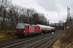 1293 068 fährt mit einem gemischtem Güterzug durch Erftwerk in Richtung Köln.

Grevenbroich 25.01.2025