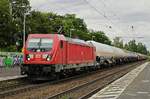 Mit einem Güterzug in Richtung Süden wurde 187 122 am 20.07.2019 in Königswinter angetroffen