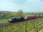 DLC Class 66 mit dem TEC 41963 von Rotterdam Maasvlakte nach Wels Vbf CCT, bei Erbach (Rheingau); 24.04.2008