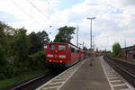 151 130-2 und 151 149-2 beide von Railpool kommen mit einem Kohlenzug aus Oberhausen-West(D) nach München-Johanneskirchen(D) und kammen aus Richtung Köln und fuhren durch Roisdorf bei