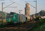 185 532-9 R4C mit Getreidewagen o.. ->Koblenz in Oberwesel 31.7.08