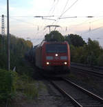 185 160-9 DB kommt als Umleiter aus Richtung Aachen-West mit einem Ölzug aus Antwerpen-Petrol(B) nach Basel(CH) und fährt durch Kohlscheid in Richtung Herzogenrath,Mönchengladach.