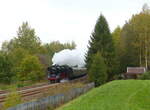 Am 17.10.2021 verkehrte die 41 1144-9 der IGE Werrabahn-Eisenach zum vorerst letztenmal mit dem  Elstertal-Express  von Gera Hbf nach Cheb.