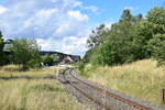 In Unterlemnitz ist noch der alte Bahnsteig in Richtung Remptendorf bis heute erhalten geblieben.