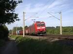 185 002-3 war am 31.05.23 mit einem Mischer in Zeutsch Richtung Saalfeld/Saale zu sehen.