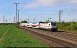 147 565-6 schiebt einen IC Richtung Weißenfels, dem nächsten Halt des Zuges.
Nachschuss am Ausfahrsignal von Großkorbetha.

🧰 DB Fernverkehr
🚝 IC 2066 (Linie 61) Leipzig Hbf–Karlsruhe Hbf
🕓 13.4.2024 | 10:13 Uhr