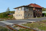 Das Stellwerk B3 am 12.09.2020 an der Unstrutbahn in Karsdorf.