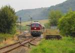 LEG 132 158-7 mit dem DPE 75910 von Profen nach Karsdorf, am 08.09.2013 bei der Ausfahrt in Laucha (Unstrut).