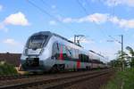 9442 617 und ein weiterer 9442 (Bombardier Talent 2) von Abellio Rail Mitteldeutschland als RB 74810 (RB59) von Dessau Hbf nach Erfurt Hbf in Zscherben, Angersdorfer Straße, auf der Bahnstrecke