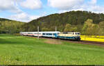 Ins beschauliche Nordhausen reisten extra Eisenbahnfreunde aus dem hohen Norden mit vier ehemaligen IC-Wagen, einem n-Steuerwagen und 181 213-0 als Zuglok.