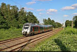 9442 107 (Bombardier Talent 2) fährt in den Bahnhof Halle Südstadt auf Gleis 2 ein.