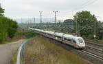 DB 0812 036 als ICE 505 von Hamburg-Altona nach München Hbf, am 01.09.2021 in Erfurt-Linderbach.