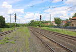 Die Fuldatalbahn am 26.05.204 in Hnfeld, mit Blick Richtung Bebra.